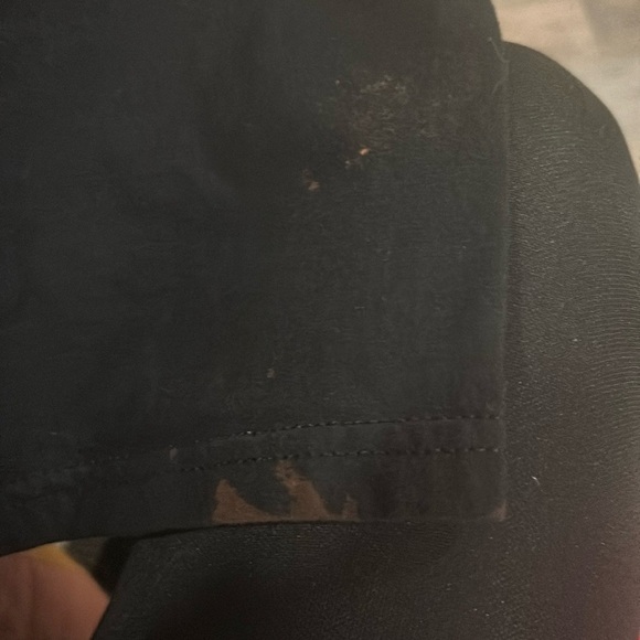 50%off w♥️ 
The Rolling Stones Band Tee Shirt bleach stain on-back  bottom  S - Picture 3 of 3